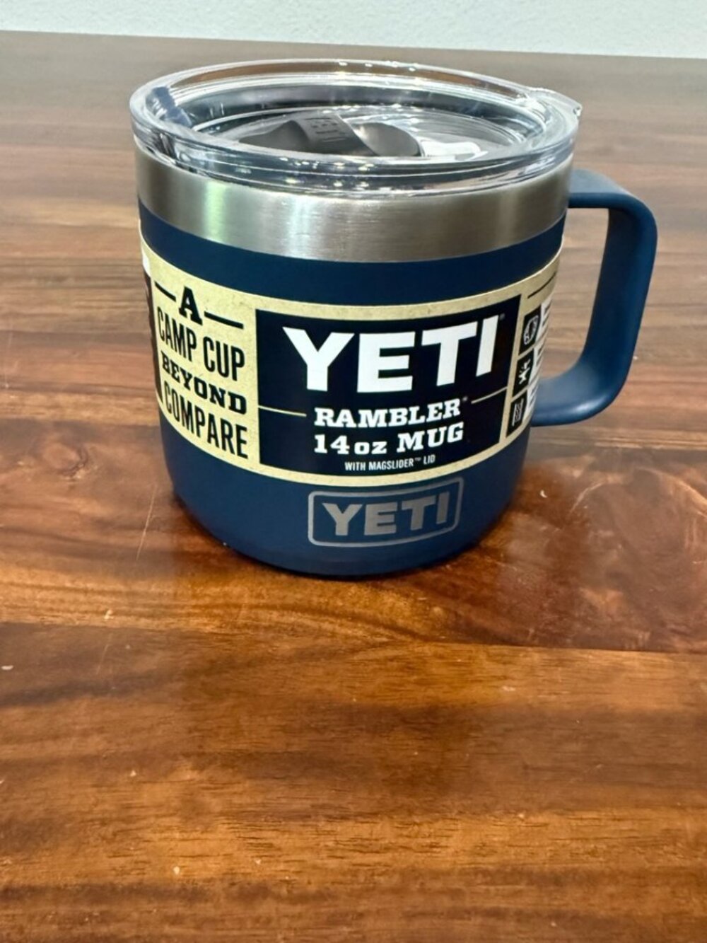 YETI Rambler 14 oz Navy Mug with MagSlider Lid Brand New